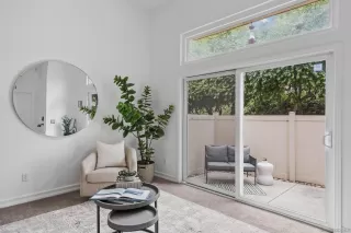 Photo #3: 250033978 Listing