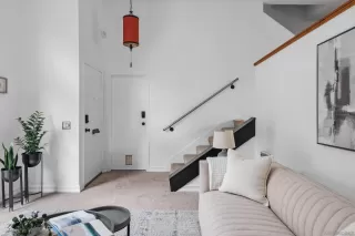 Photo #5: 250033978 Listing