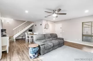 Photo #5: 250034022 Listing