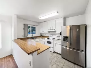 Photo #3: 250034063 Listing 