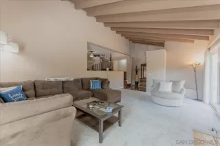 Photo #5: 250034100 Listing