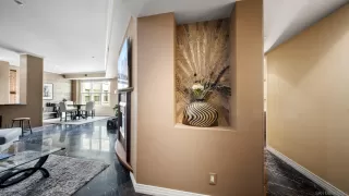 Photo #2: 250034102 Listing