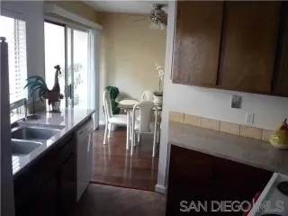 Photo #4: 250034126 Listing