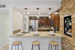 Photo #5: 250034146 Listing 