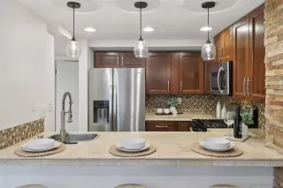 Photo #6: 250034146 Listing 