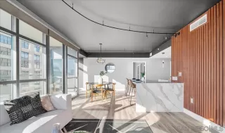 Photo #1: 250034196 Listing