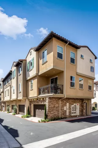 Photo #1: 250034199 Listing 