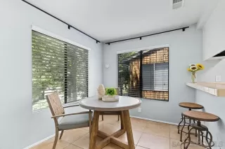 Photo #4: 250034217 Listing