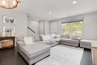 Photo #3: 250034237 Listing 