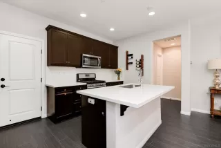 Photo #6: 250034237 Listing 