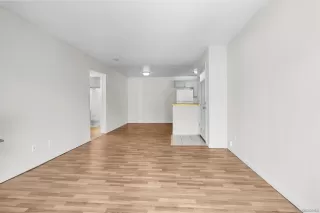 Photo #3: 250034238 Listing