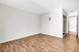 Photo #5: 250034238 Listing