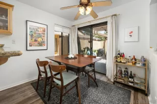 Photo #4: 250034239 Listing