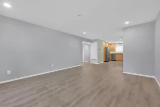 Photo #5: 250034240 Listing