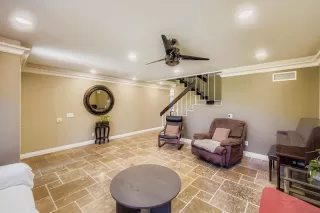 Photo #5: 250034251 Listing