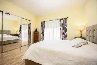 Photo #5: 250034257 Listing