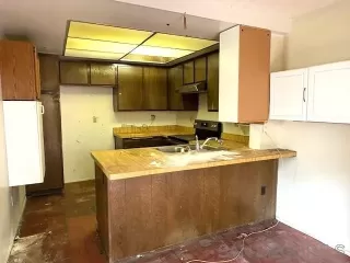 Photo #4: 250034288 Listing