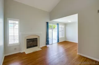 Photo #4: 250034345 Listing