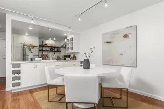 Photo #4: 250034376 Listing