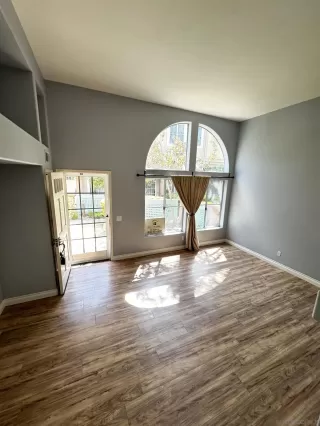 Photo #3: 250034387 Listing