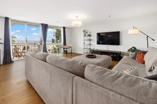 Photo #5: 250034420 Listing