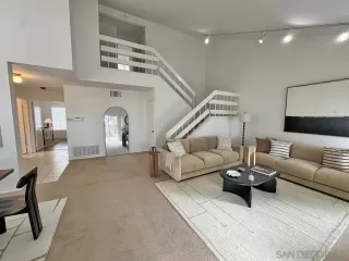 Photo #5: 250034458 Listing