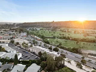 Photo #2: 250034521 Listing