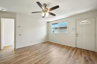 Photo #2: 250034543 Listing 