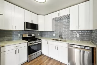 Photo #5: 250034543 Listing 