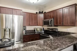 Photo #3: 250034548 Listing 