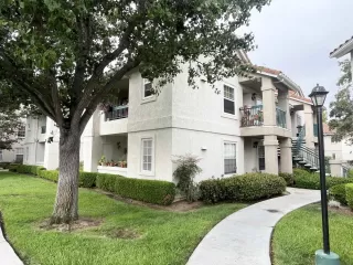 Photo #2: 250034593 Listing