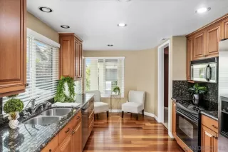 Photo #4: 250034604 Listing 