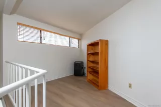 Photo #5: 250034703 Listing 