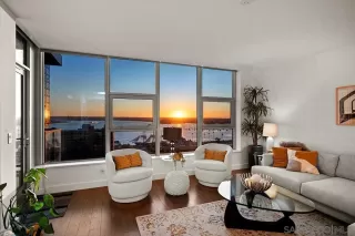 Photo #3: 250034746 Listing