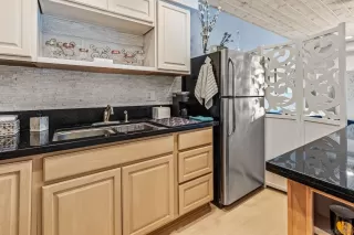 Photo #6: 250034792 Listing