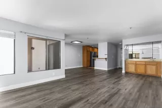 Photo #3: 250034813 Listing