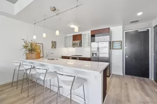 Photo #2: 250034821 Listing