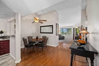 Photo #4: 250034854 Listing