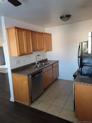 Photo #5: 250034859 Listing