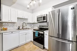 Photo #3: 250034888 Listing