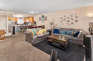 Photo #4: 250034898 Listing