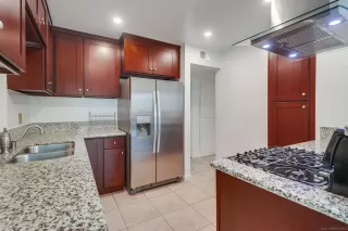 More Details about MLS # 250034916 : 1278 E MADISON AVE UNIT C