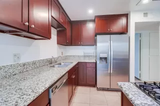 Photo #1: 250034916 Listing 