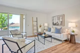 Photo #2: 250034924 Listing