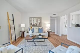 Photo #3: 250034924 Listing