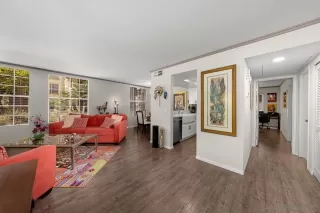 Photo #6: 250034977 Listing