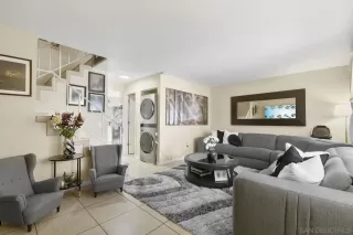 Photo #4: 250034982 Listing