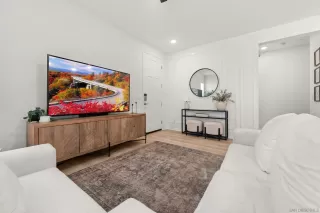 Photo #3: 250034988 Listing