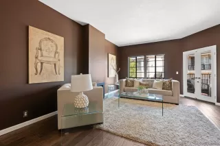 Photo #3: 250035007 Listing