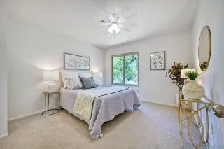 Photo #4: 250035049 Listing